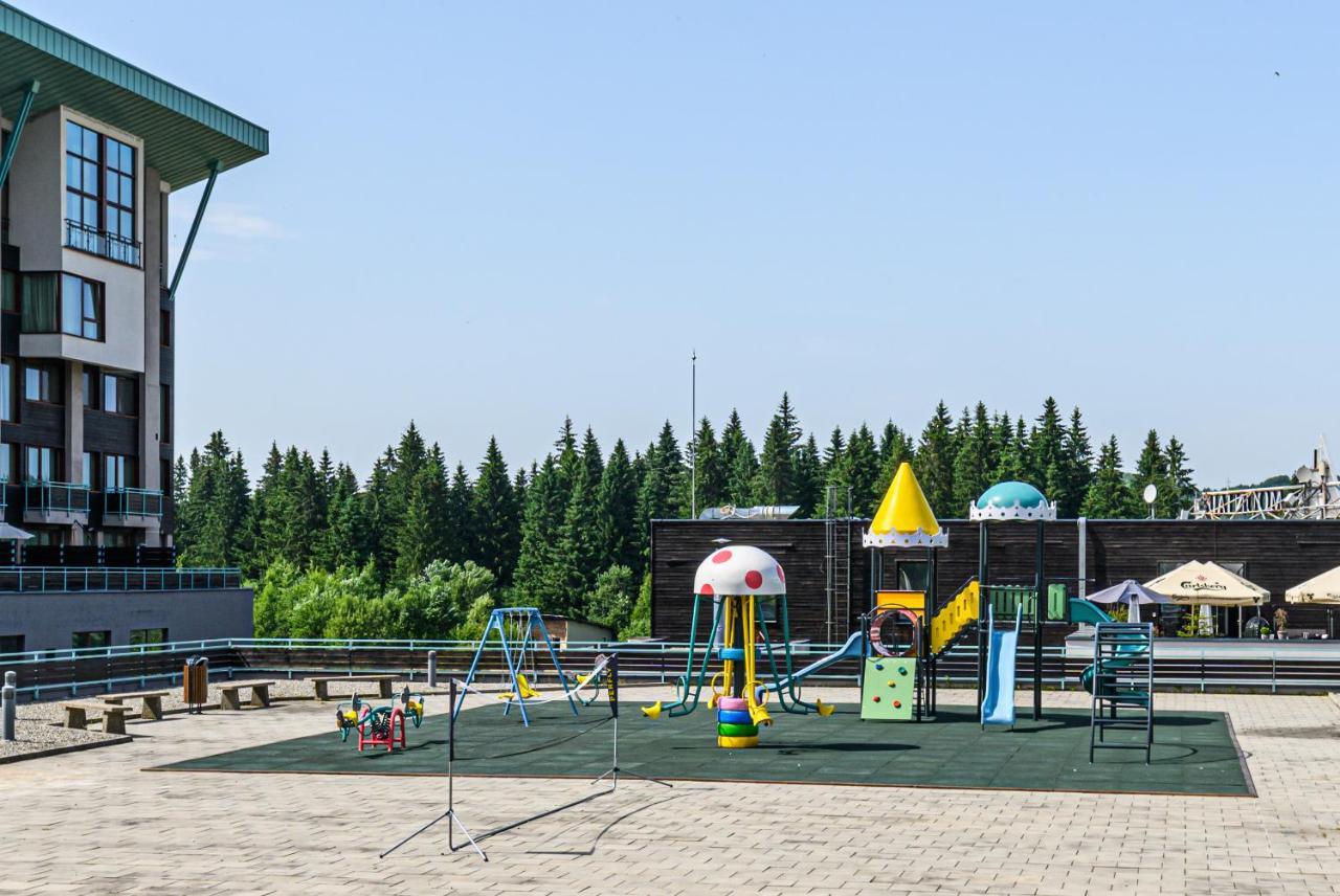 Forest Corner In Silver Mountain Of פויאנה ברשוב מראה חיצוני תמונה
